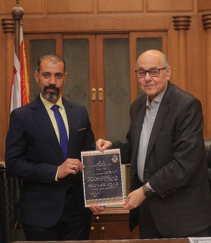 رئيس حزب الغد يكرم اعضاء أمانة الاسكندريه وتكليف الدكتور ” احمد شحاته ” امينا عاما لحزب الغد بمحافظة الاسكندريه