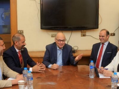 رئيس حزب الغد يجتمع بهيئة مكتب الامانة العامة لحزب الغد بمحافظة الاسكندرية